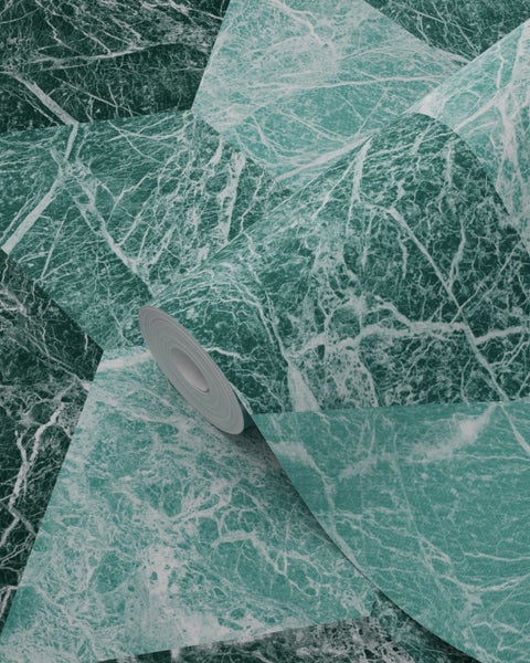 Tapetenrolle mit Marmormuster