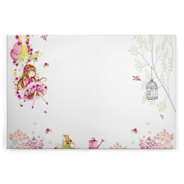 Wandbild mit Aquarellillustration eines Mädchens auf einer Schaukel, umgeben von Blumen, einer Gießkanne, einem Vogelkäfig und einem Hasen.