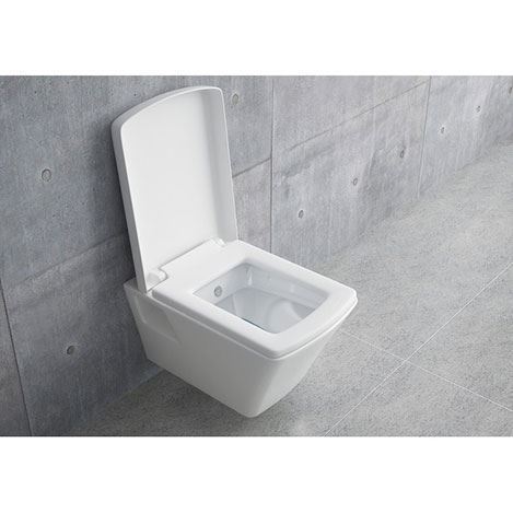 Wandhängendes WC mit offenem Spülrand und WC-Sitz