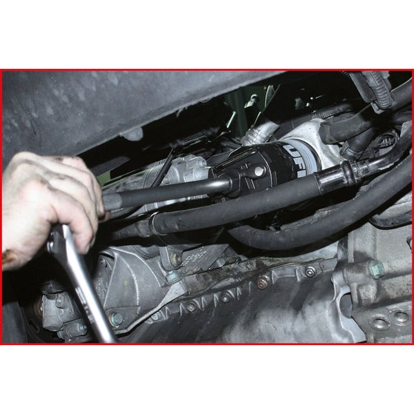 Ölfilterschlüssel für den Ölfilterwechsel