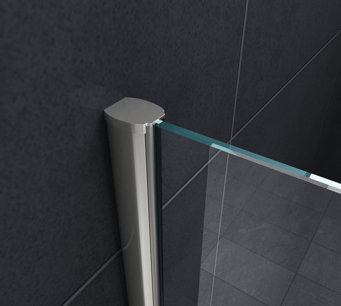 Detailansicht einer Duschkabine mit silberfarbenem Rahmen und Glaswand