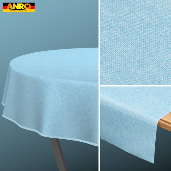 Hellblaue Tischdecke mit feiner Webstruktur, abgebildet auf einem runden Tisch und in Nahaufnahme. ANRO Logo.
