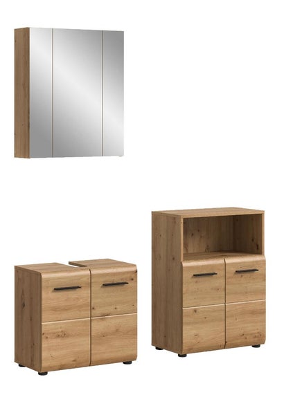 Dreiteiliges Badezimmermöbel-Set in Eichenoptik mit Spiegelschrank, Waschbeckenunterschrank und Beistellschrank mit schwarzen Griffen.