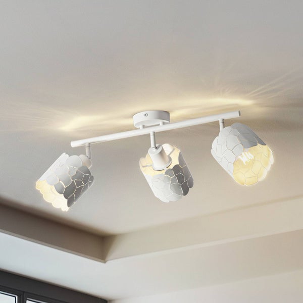 Deckenleuchte mit drei Strahlern und modernem Design