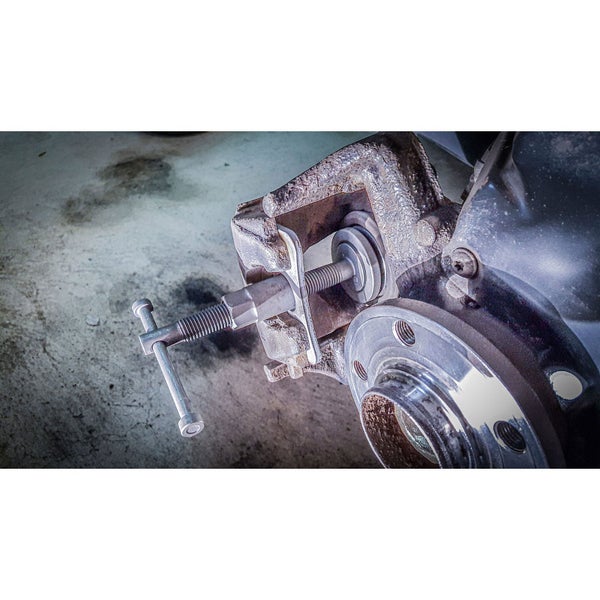 Bremskolbenrücksteller im Einsatz an einer Bremsanlage