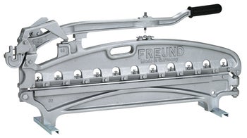 Freund Schieferschere aus Metall mit Handgriff für den präzisen Zuschnitt von Schieferplatten.