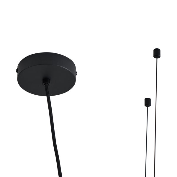 Deckenbefestigung einer Pendelleuchte mit Kabelaufhängung