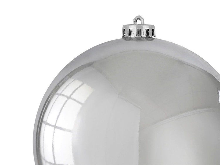 Glänzende Weihnachtsbaumkugel in runder Form für den Weihnachtsbaumschmuck.