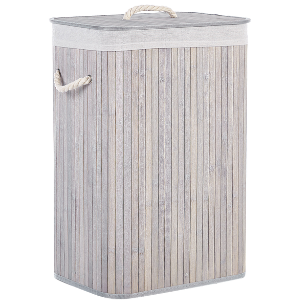 Rechteckiger Wäschekorb aus Bambus in Grau mit Deckel und Seilgriffen.