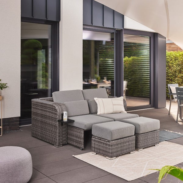Home Deluxe - Strandkorb HOLBY - 160 x 69 x189 cm - per Gasdruckfeder herausfahrende Sitzplätze I Gartenliege Louneginsel Volllieger