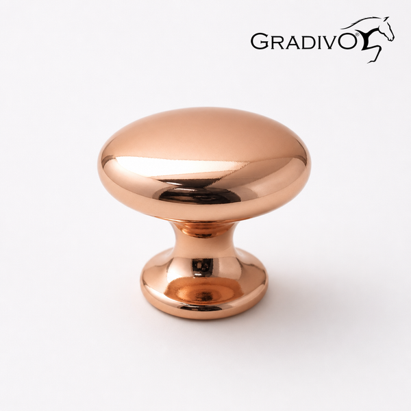 Runder Möbelknopf mit glänzender Metalloberfläche und Gradivo Logo.
