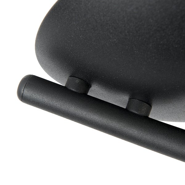 Detailansicht einer Leuchte mit Metallarm