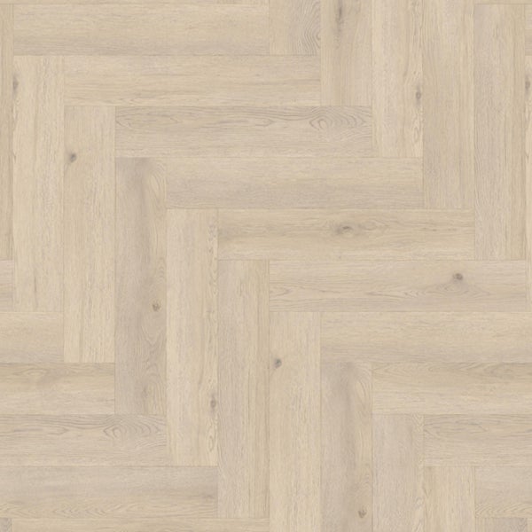 Verlegtes Parkett im Fischgrätenmuster