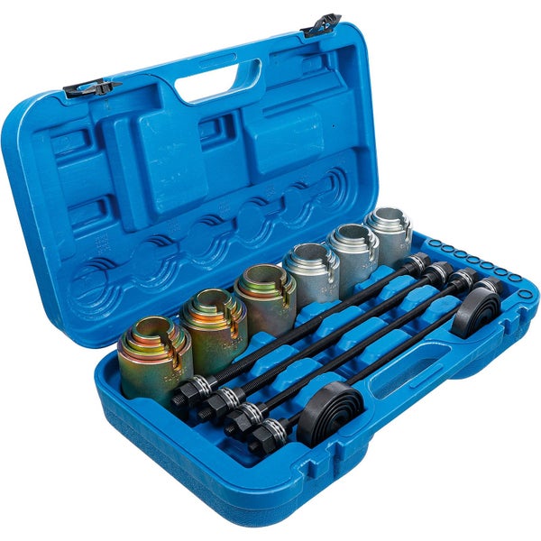 Werkzeugsatz zum Demontieren und Montieren von Buchsen, Lagern und Dichtungen in einem blauen Werkzeugkasten