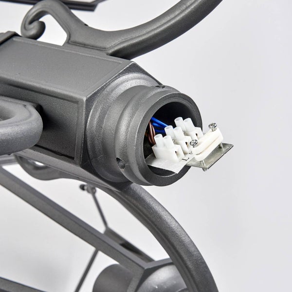 Lindby Mastleuchte außen Edana (spritzwassergeschützt (Modern) in Schwarz aus Aluminium (3 flammig, E27) - Kandelaber Außenleuchte