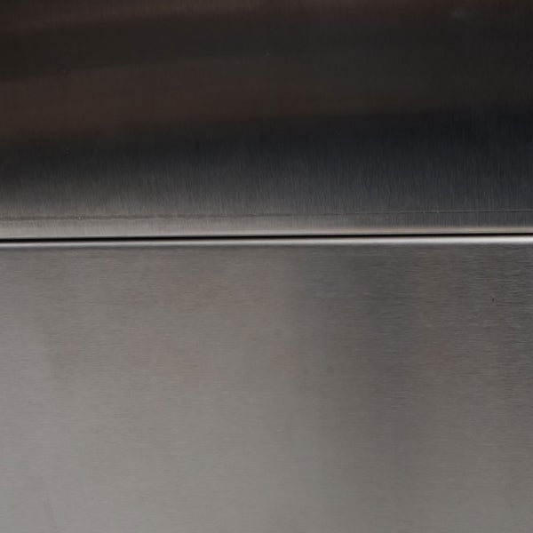 Nahaufnahme einer Edelstahloberfläche