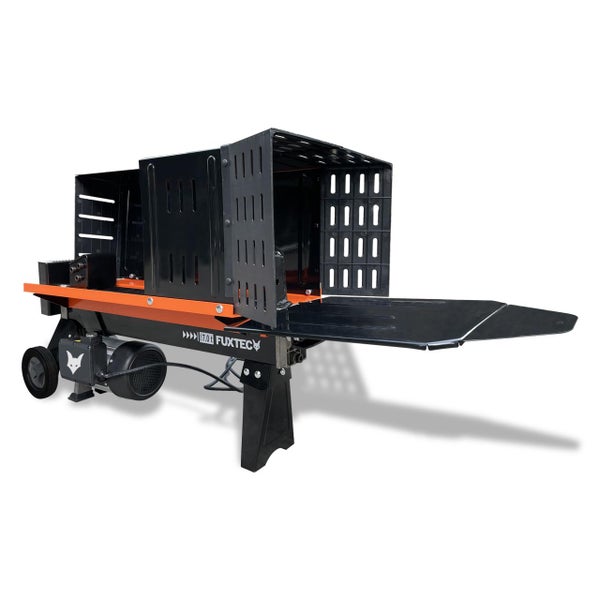 Liegender Fuxtec Holzspalter mit 7 Tonnen Spaltkraft, Elektromotor und Schutzvorrichtung.