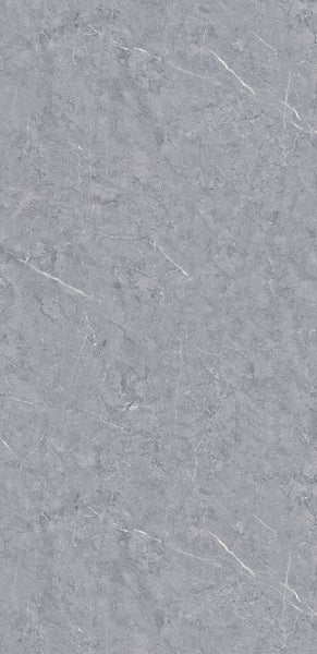 Fliese mit Steinoptik und feiner Marmorierung.