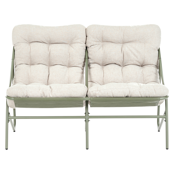 Grünes Zweisitzer Gartensofa mit Metallgestell und beigen, gesteppten Polstern.