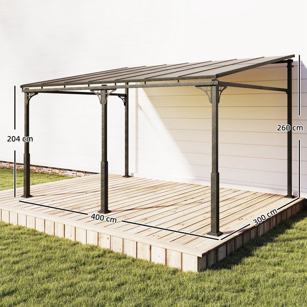 Terrassenüberdachung mit stabiler Aluminiumstruktur, verzinkten Säulen von null komma acht Zentimeter Dicke und dreieckigen Stützen.