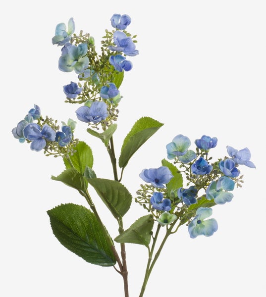 Künstlicher Hortensienzweig mit blauen Blüten und grünen Blättern.