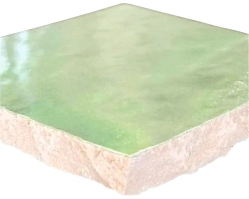 Handgefertigte Wandfliese Zellige Alhambra 49 Pistache 10x10cm glänzend