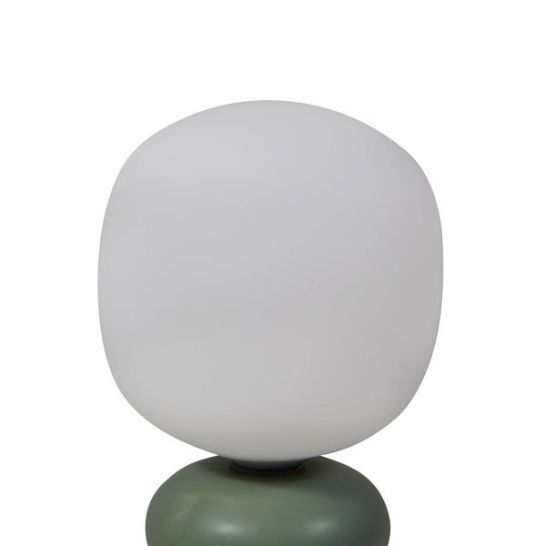 Tischleuchte mit rundem Lampenschirm