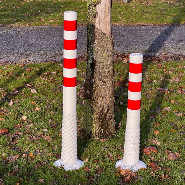 2 Stück Absperrpfosten Poller flexibel weiß, rote reflektierende Folie, selbstaufrichtend inkl. Befestigung 100cm