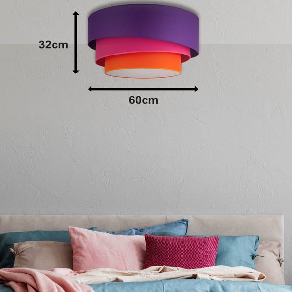 Deckenleuchte mit dreistufigem Lampenschirm