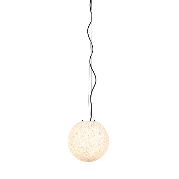 Kugelförmige Pendelleuchte mit strukturierter, gesprenkelter Oberfläche und einem schwarzen, geschwungenen Kabel.