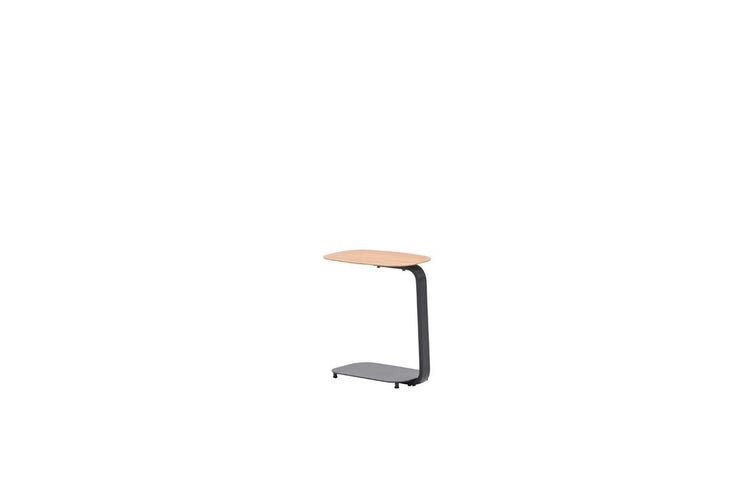Beistelltisch in C-Form mit Holzoptik-Platte und dunklem Metallgestell.