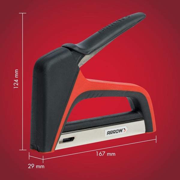 Handtacker aus Kunststoff und Metall in Rot und Schwarz, Arrow Logo, Höhe 124 Millimeter, Länge 167 Millimeter, Breite 29 Millimeter.