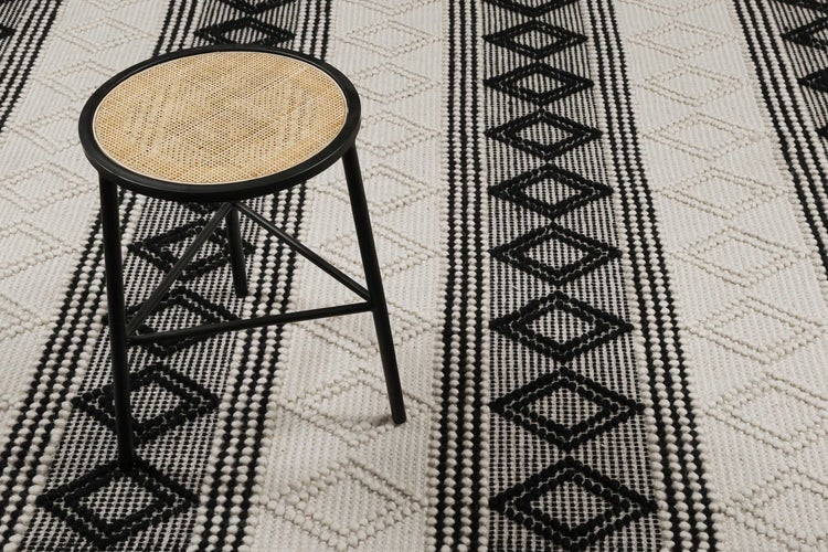 Esprit Teppich handgewebt Weiß Schwarz aus Wolle Cara 80x150 cm