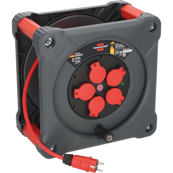 Brennenstuhl Kabeltrommel mit 33 Meter Kabel und fünf Steckdosen