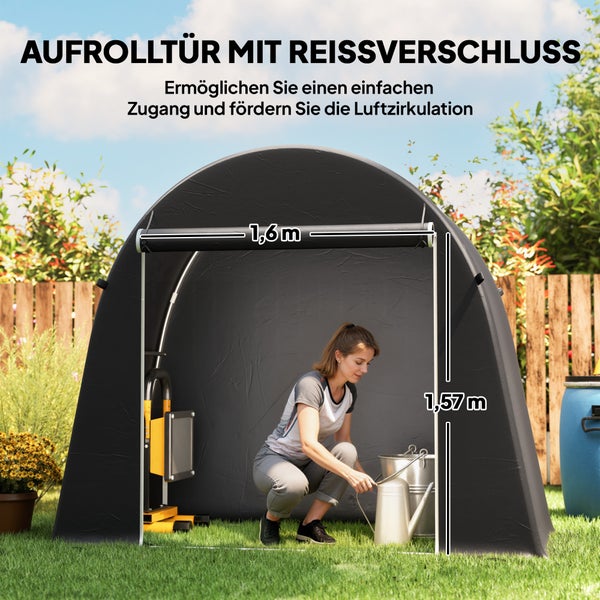 Dunkelgrauer Garten-Unterstand mit aufrollbarer Reißverschlusstür. Maße 1,6 Meter breit und 1,57 Meter hoch. Eine Frau kniet im Inneren.