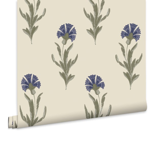Tapete mit floralem Blumenmuster und stilisierte Nelken auf einer Rolle