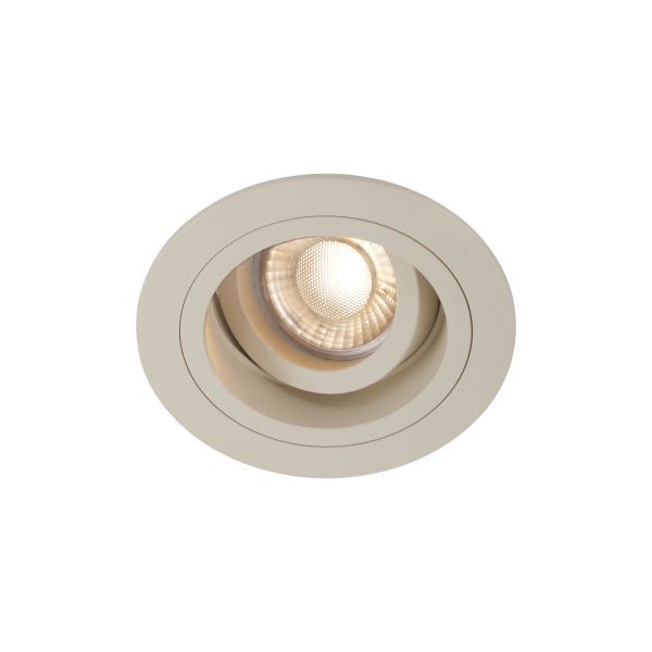 Schwenkbarer weißer LED-Einbaustrahler in runder Form.