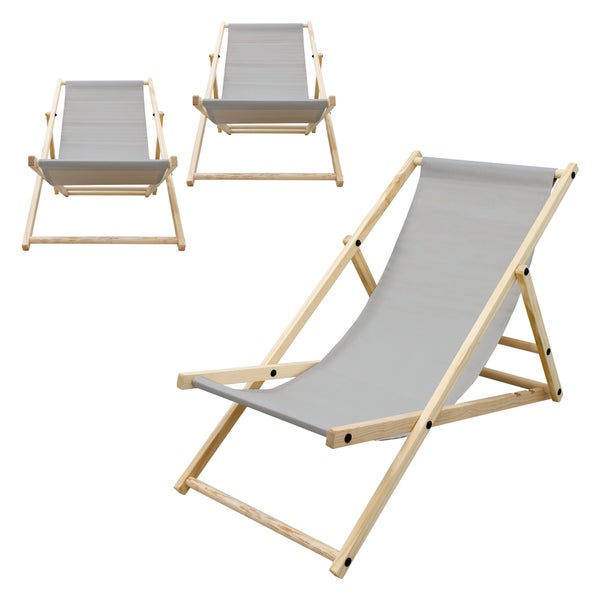 Drei Liegestühle mit Holzrahmen und Stoffbezug