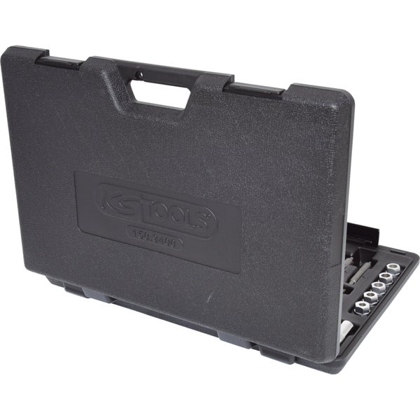 Werkzeugsatz mit Schraubendrehereinsätzen in einem schwarzen Kunststoffkoffer