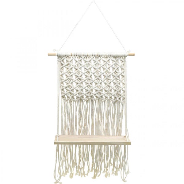 Makramee Wandregal mit Holzbrett und geflochtenem Muster