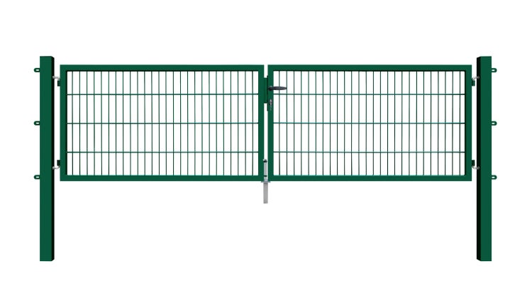 Doppelflügeltor aus Metall mit Maschendrahtfüllung