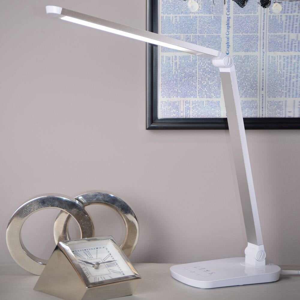 Lichtfarbenverstellbare Schreibtischleuchte Vario in weiß, inkl. LED