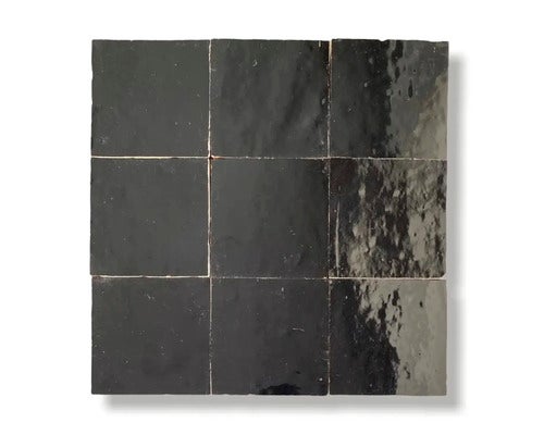 Handgefertigte Wandfliese Zellige Alhambra 31 Noir 10x10cm glänzend