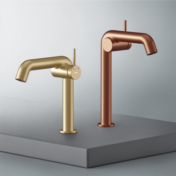 EMKE Einhebel-Waschtischarmatur, Badarmaturen, Waschbecken Armatur - Schweizer Design, Minimalistisches Design，G3/11, Wassersparend, Korrosionsschutz, Warm- & Kaltwasser, Bleifreies Messing, Pflegeleicht, Rosengold