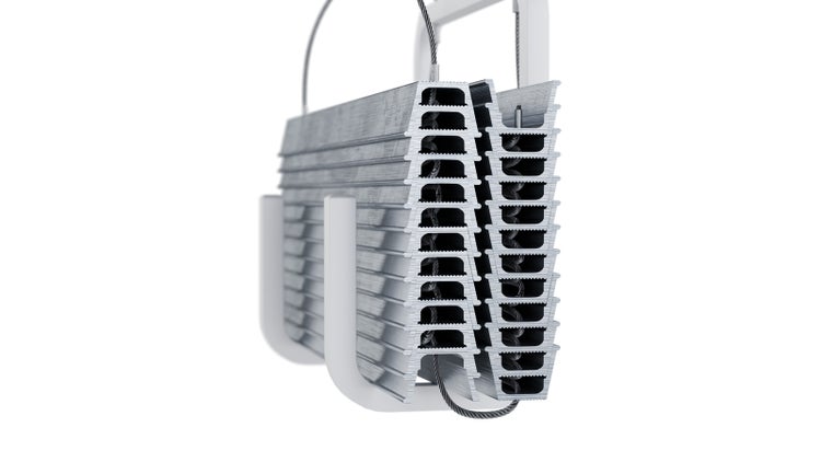 Aluminium Jalousie mit Führungsschienen und Zugschnüren