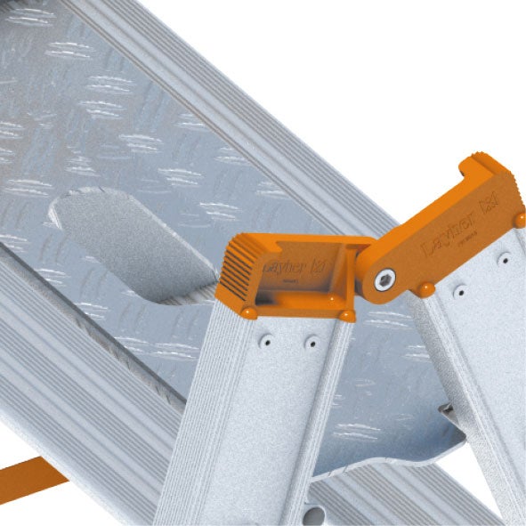 Detailansicht einer Leiter mit Layher Logo