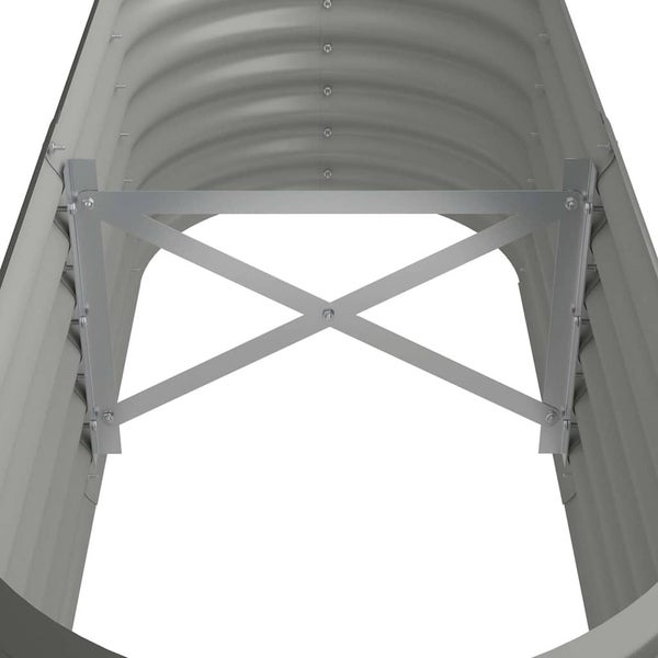 Innenansicht eines Hochbeets aus Metall mit einem stabilisierenden Kreuzverband aus Metallstreben.