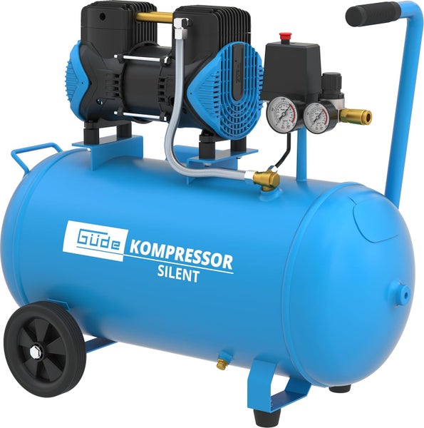 Blauer Güde Kompressor Silent mit zwei Zylindern, liegendem Druckluftbehälter, zwei Manometern, Transportgriff und Rädern.