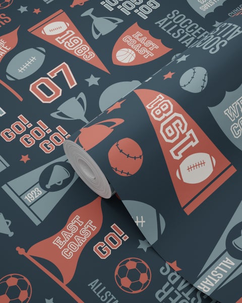 Tapetenrolle mit Sportmotiven, wie Fußbälle und Trophäen