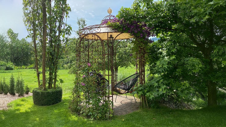 Pavillon ELEO Siena Ø 2,1 m unbeschichtet - Edelrost | mit Dekorkugel und Sonnensegel ecru